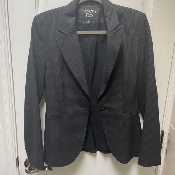 Teenflo black striped suit jacket blazer - Picture 3 of 4